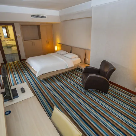 Hotel Anemon Grand