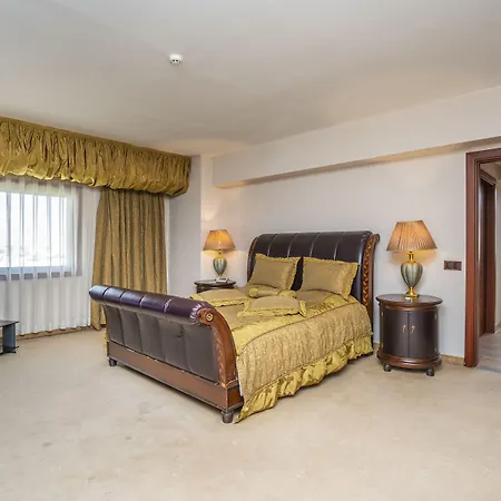 Hotel Anemon Grand