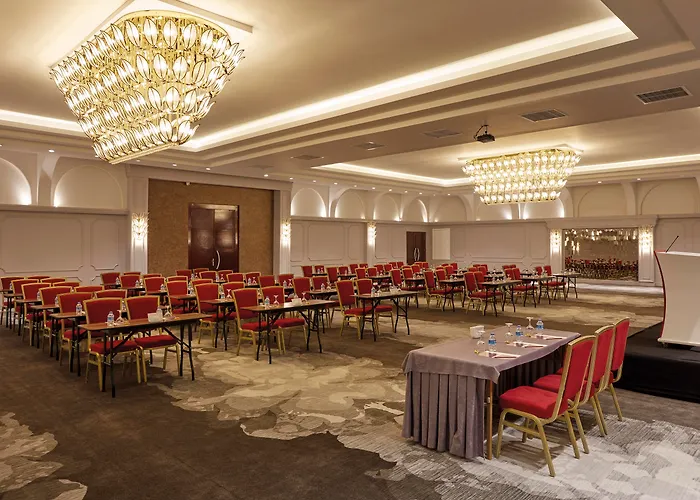 Hotel Anemon Grand 5*