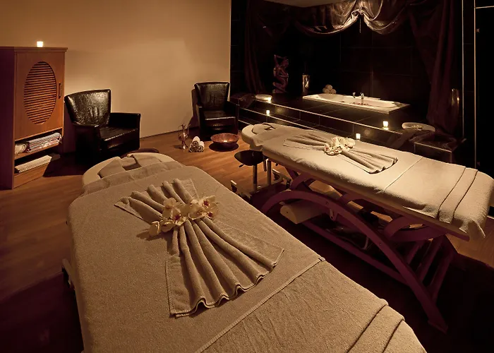 Anemon Grand Hotel 5*